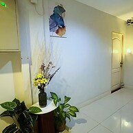 Tim Place - BTS Phra Khanong