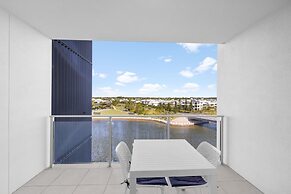 Property Vine - North Shore Kawana and Waterline