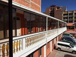 Gran Copacabana Hostal