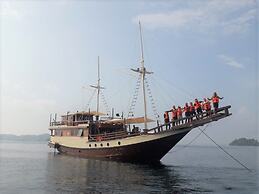 Komodo Boat Trip