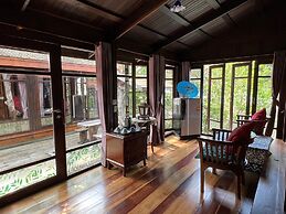 Sasitara   Thai  villas