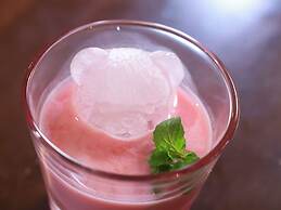 Petit Hotel & Restaurant Old Age