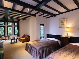 Petit Hotel & Restaurant Old Age