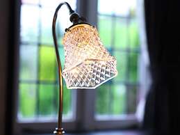 Petit Hotel & Restaurant Old Age