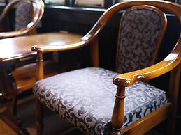 Petit Hotel & Restaurant Old Age