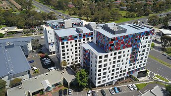 Melbourne Knox Central Apartment Hotel