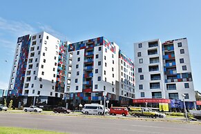 Melbourne Knox Central Apartment Hotel