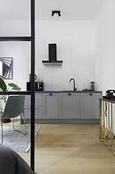 Pierrot & Pierrette Apartments