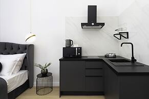 Pierrot & Pierrette Apartments