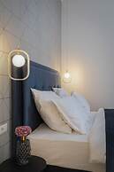 Pierrot & Pierrette Apartments