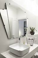 Pierrot & Pierrette Apartments