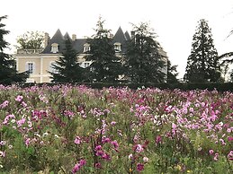 Domaine De Pouzelande B&B