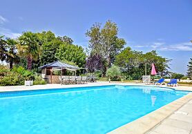 Domaine De Pouzelande B&B