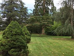 Domaine De Pouzelande B&B