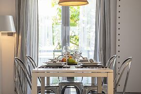 Elegant apartment in Kolonaki