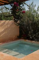 IUTA Glamping & Farm