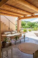 IUTA Glamping & Farm