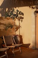 IUTA Glamping & Farm