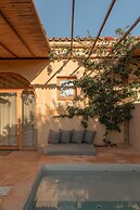 IUTA Glamping & Farm