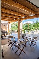 IUTA Glamping & Farm