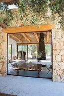 IUTA Glamping & Farm