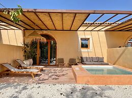 IUTA Glamping & Farm