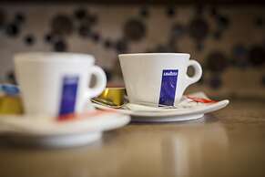 Rooms Amalthea Mare & Cafe - Bistro