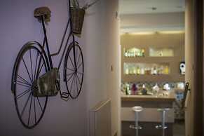 Rooms Amalthea Mare & Cafe - Bistro