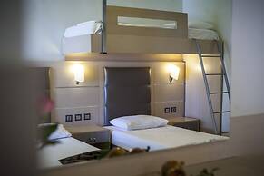 Rooms Amalthea Mare & Cafe - Bistro