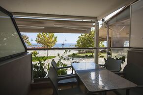 Rooms Amalthea Mare & Cafe - Bistro