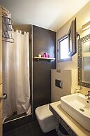 Rooms Amalthea Mare & Cafe - Bistro