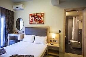 Rooms Amalthea Mare & Cafe - Bistro