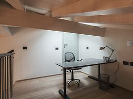 Sant'orsola Suites Apartments