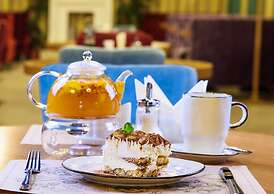 SunFlower Avenue Hotel