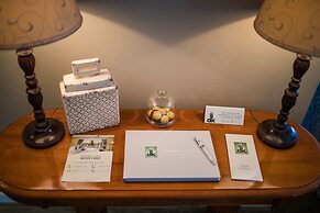 dk villas 1 Harbour View Hout Bay