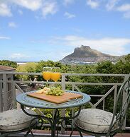 dk villas 1 Harbour View Hout Bay