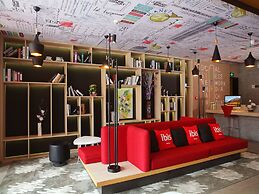 Ibis Haikou Injoy Plaza Hotel