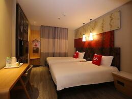 Ibis Haikou Injoy Plaza Hotel