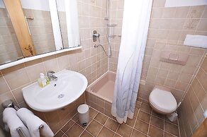 Berghüs Schratt - vegetarisches und veganes Biohotel