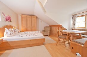 Berghüs Schratt - vegetarisches und veganes Biohotel