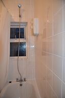 People Boxes Apartments - 38 Ridgway