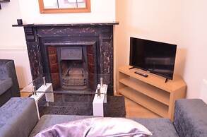 People Boxes Apartments - 38 Ridgway