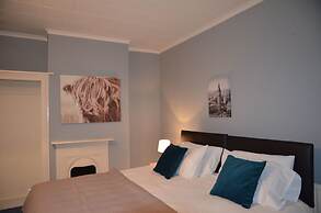 People Boxes Apartments - 38 Ridgway