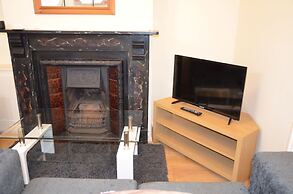 People Boxes Apartments - 38 Ridgway