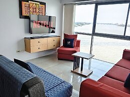 Luxury Suites Riverfront GYE