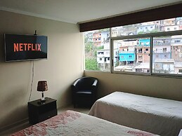 Luxury Suites Riverfront GYE