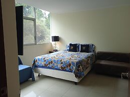 Luxury Suites Riverfront GYE