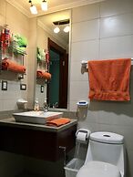 Luxury Suites Riverfront GYE