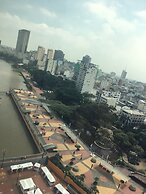 Luxury Suites Riverfront GYE