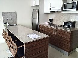 Luxury Suites Riverfront GYE